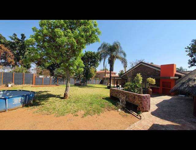 3 BEDROOM HOUSE FOR SALE IN THE ORCHARDS